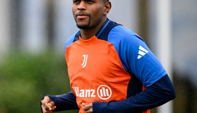 Juan David Cabal en entrenamiento con la Juventus.