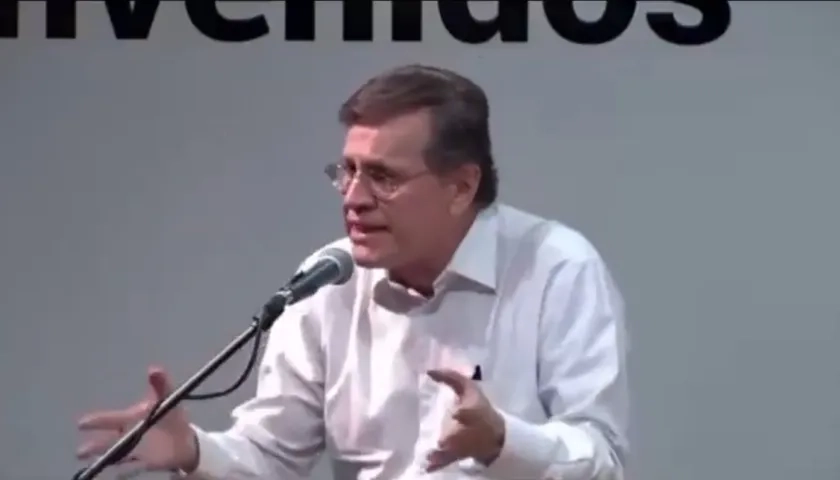 El presidente de la Central Unitaria de Trabajadores (CUT), Fabio Arias