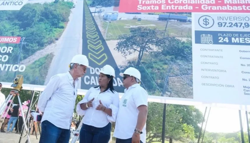 Gobernador Verano dando inicio a las obras.