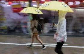  El tifón provocó la evacuación de cerca de 44.000 personas.