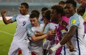 Inglaterra remontó un 0-2 y ganó el título por primera vez un Mundial Sub 17.