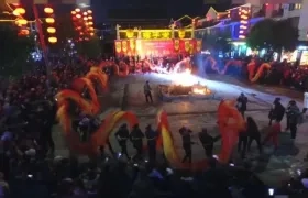 Danza del dragón en China.