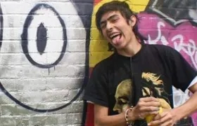 El joven grafitero Diego Felipe Becerra.