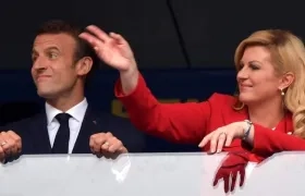 El presidente de Francia, Emanuel Macron, y la presidenta de Croacia, Kolinda Grabar-Kitarovic.