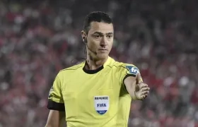 Weimar Roldán, árbitro colombiano. 