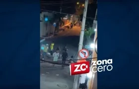 Captura de video donde se observan los disturbios de los vándalos en Malambo.