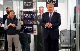 El presidente Donald J. Trump visitó una sede de su campaña en Arlington, Virginia.