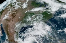  "La tormenta tropical puede incrementar los contagios", dijeron autoridades.