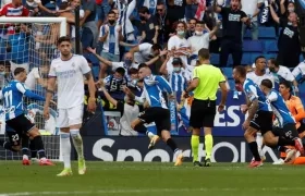 Alexei Vidal anota el segundo gol al Real Madrid. 
