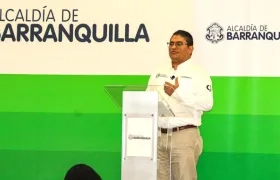Humberto Mendoza, Secretario de Salud.