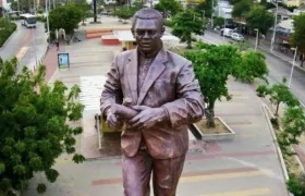 Monumento a Joe Arroyo.