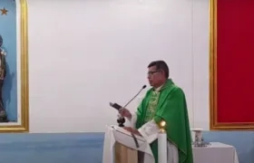 El sacerdote del municipio de Natagaima, Ricardo Zabala.