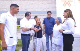 La Gobernadora Elsa Noguera y el Director del Sena Carlos Estrada, en uno de los Nodos.