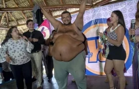 Ricardo Paiz en una foto de junio de 2019 cuando ganó un primer concurso como el más gordo de Nicaragua.