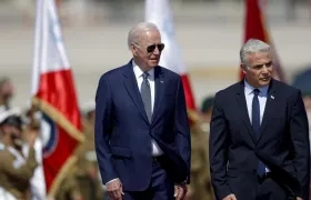 El presidente de Estados Unidos, Joe Biden, y el primer ministro en funciones de Israel, Yair Lapid.