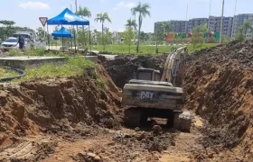 Labores de excavación del tanque 7 de Abril.