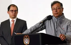 Fiscal Francisco Barbosa y el Presidente Gustavo Petro.