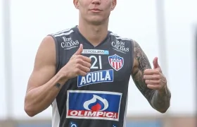 Wálmer Pacheco, lateral derecho del Junior.