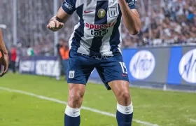 Pablo Sabbag puso el 2-0 a favor de Alianza Lima ante Carlos Mannucci.