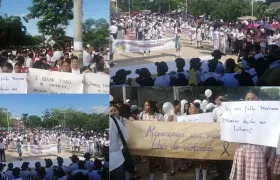 Marcha de colegios pidiendo el cese de la violencia en Malambo