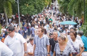 Cientos de seguidores de Rafael Ricardo lo acompañaron hasta el Cementerio de San Juan Nepo, Bolívar