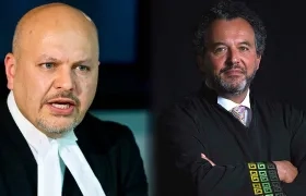  Fiscal de la Corte Penal Internacional, Karim Khan, y el presidente de la JEP, Roberto Carlos Vidal.