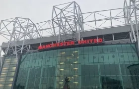 Los dueños del Manchester United habían puesto en venta al club en 2022.