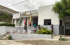 Estación de Policía del barrio El Bosque. 