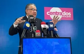 El candidato opositor Enrique Márquez.