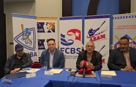 Primera sesión de la Asociación de Béisbol de las Américas, en Panamá.