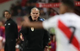 Marcelo Bielsa no la pasa bien con Uruguay tras las declaraciones de Luis Suárez. 