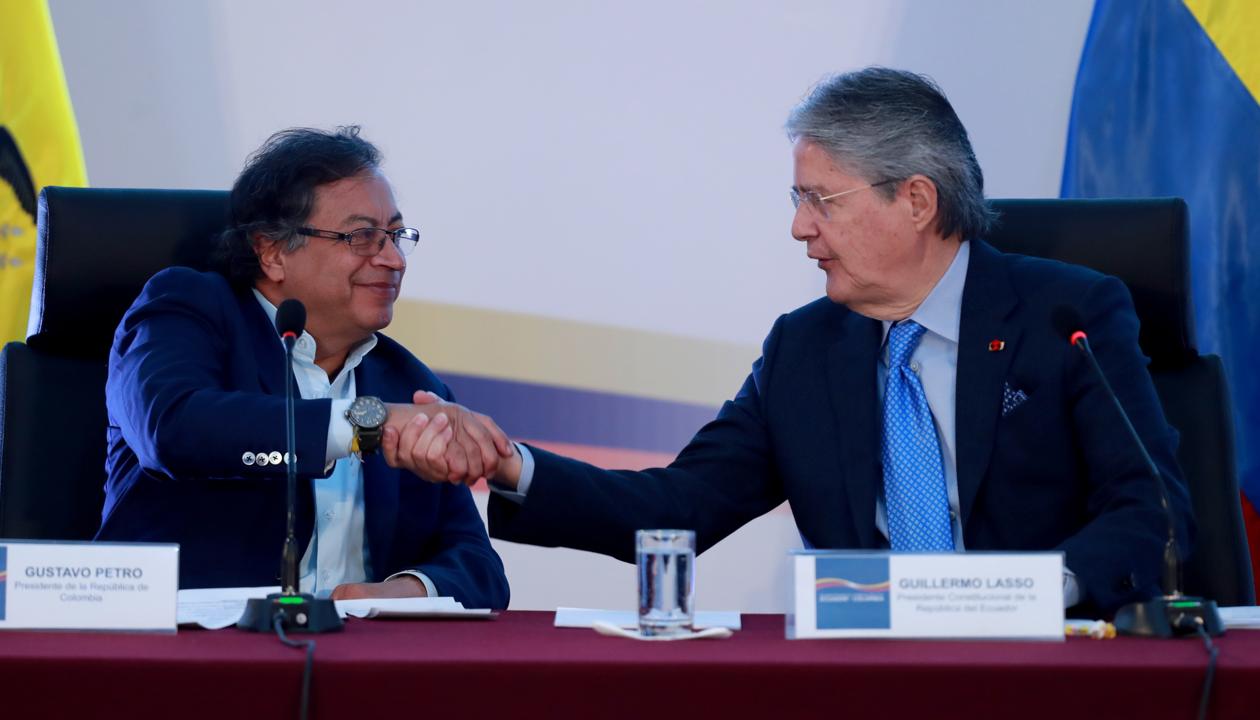 El Presidente de Colombia, Gustavo Petro, y su homólogo de Ecuador, Guillermo Lasso.