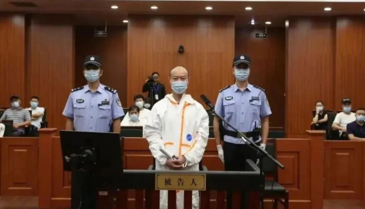 En China, ejecutan a hombre que asesinó a su esposa y trituró su cadáver |  ZONA CERO