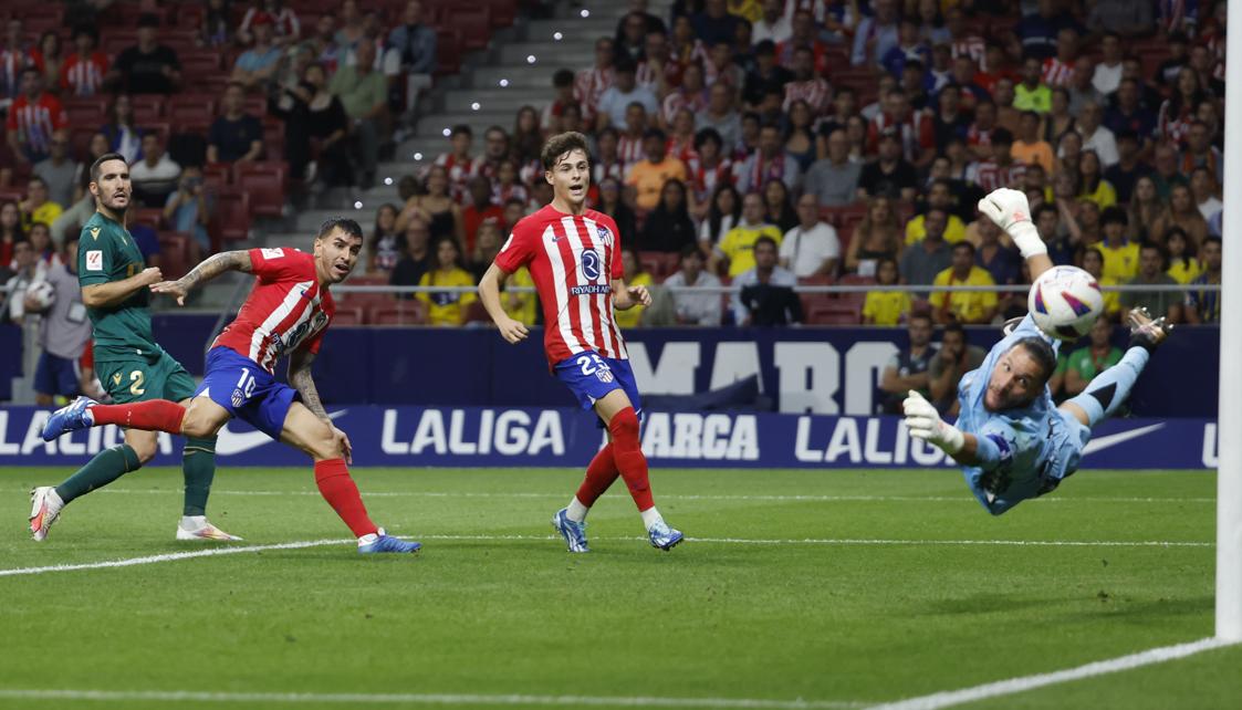 El primero de los goles de Ángel Correa para la remontada del Atlético de Madrid.