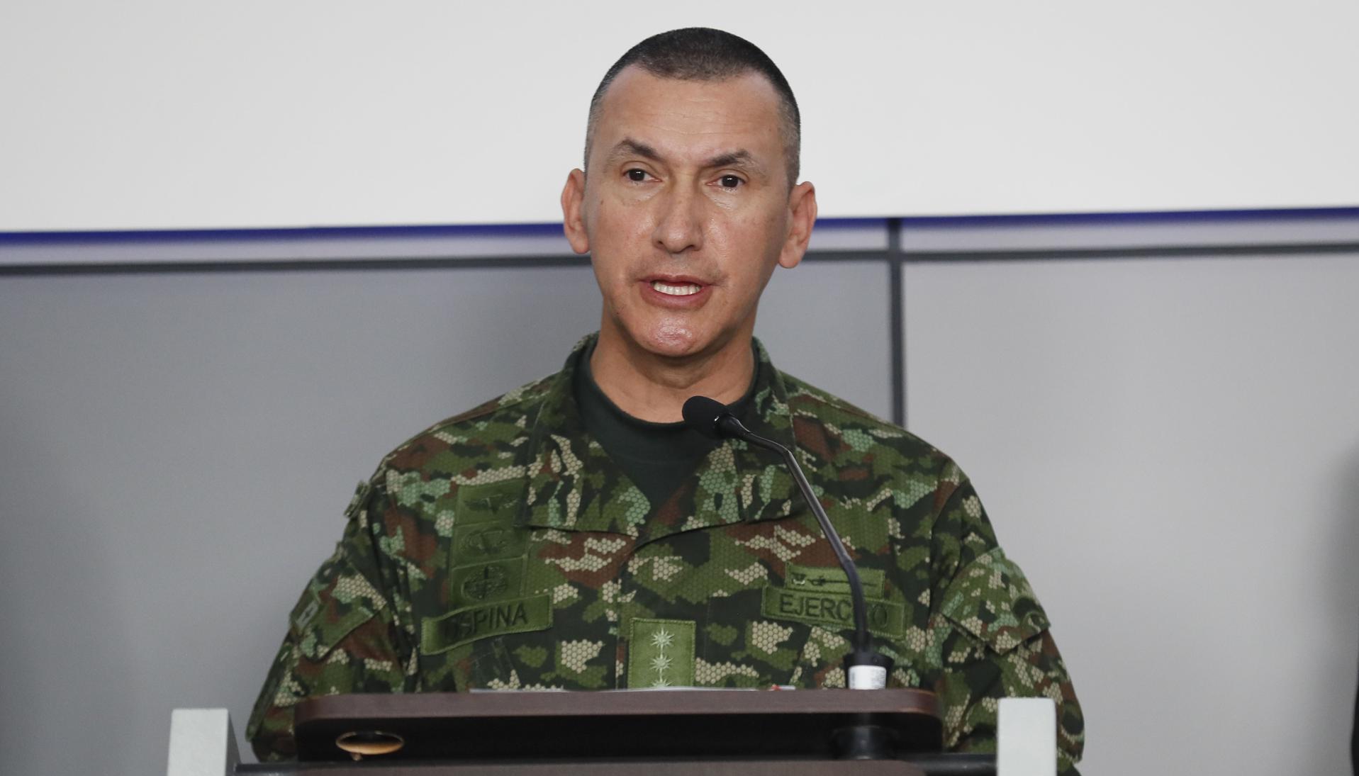 El general Luis Mauricio Ospina dejó de ser comandante del Ejército. 