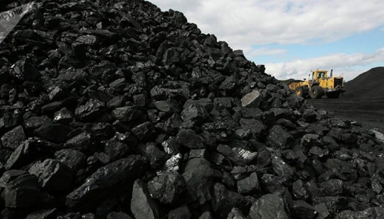 Petro anunció que no se exportará carbón hasta que se acabe el "genocidio" a Palestina.