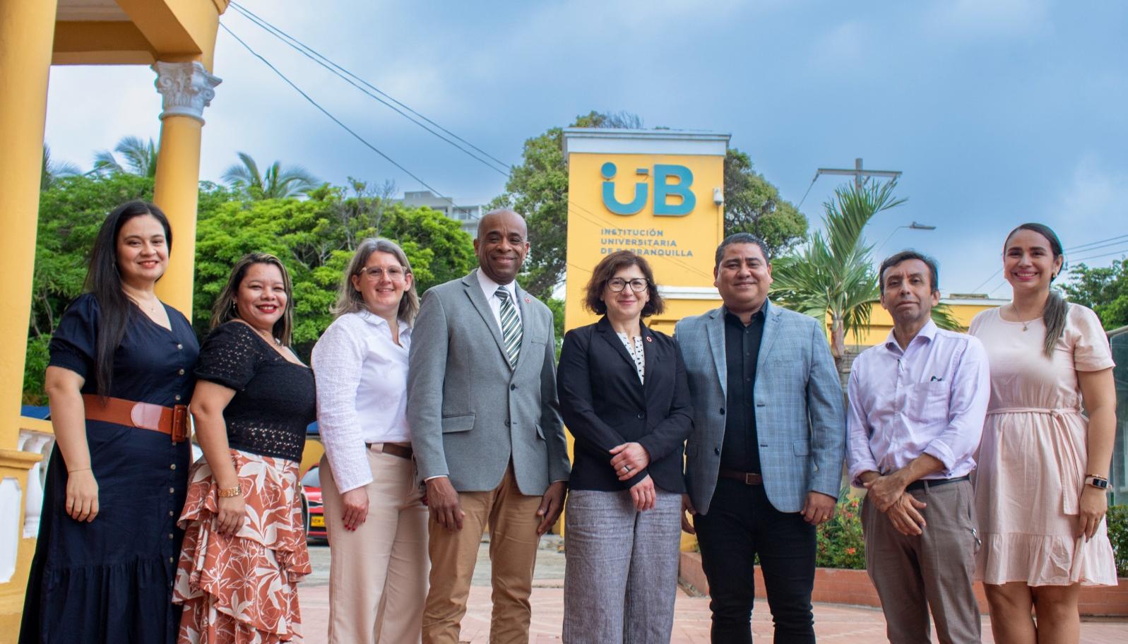Directivos de la Institución Universitaria de Barranquilla -IUB- y delegados de la ONG ABET.