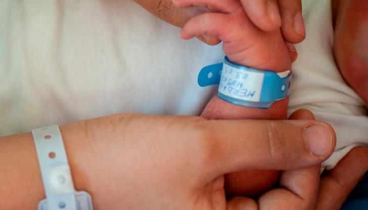 La identificación del recién nacido en el hospital