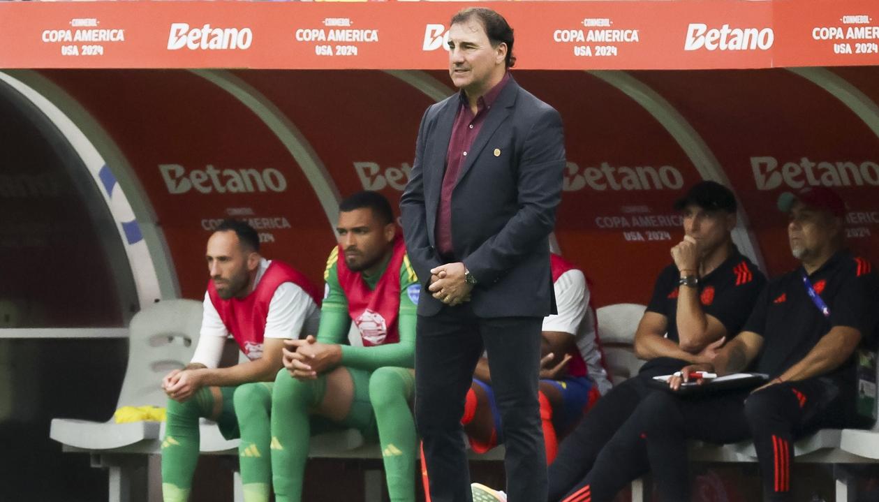 Néstor Lorenzo se mantiene invicto como técnico de Colombia. 