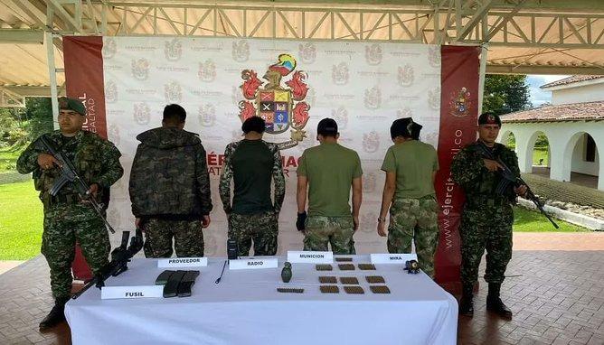 Disidencias de las FARC se entregaron al Ejército