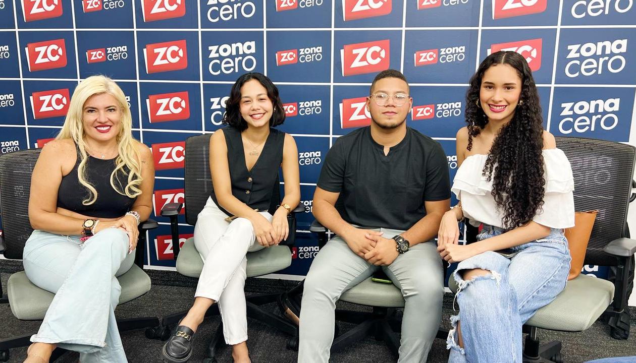 Angie Ramírez, Angie Urrea, Sergio Castellar y Valery Ayala, integrantes de 'Los Chimosos del Deporte'.