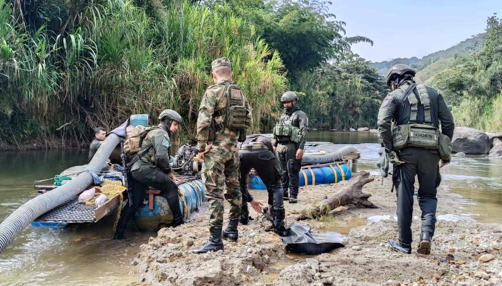 El Ejército Nacional atacando las economías ilícitas del 'Clan del Golfo'