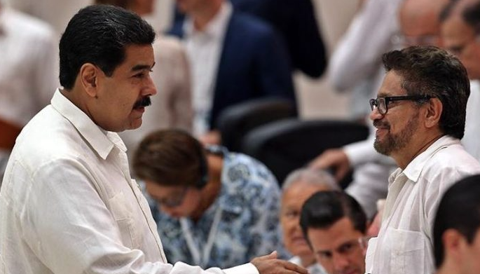 Iván Márquez y Nicolás Maduro.