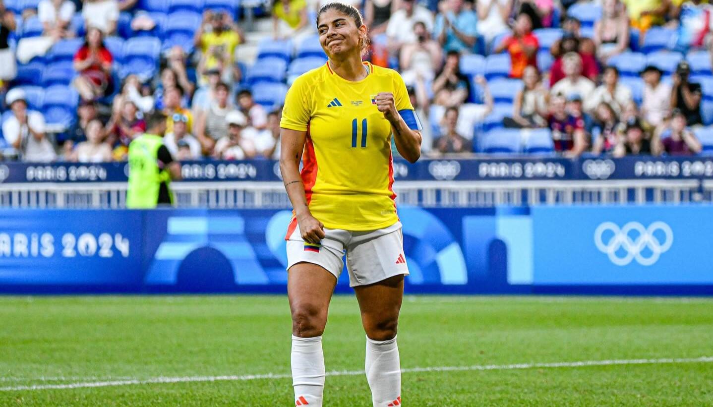 El lamento de Catalina Usme luego de fallar el primer cobro en la tanda de penales contra España. 