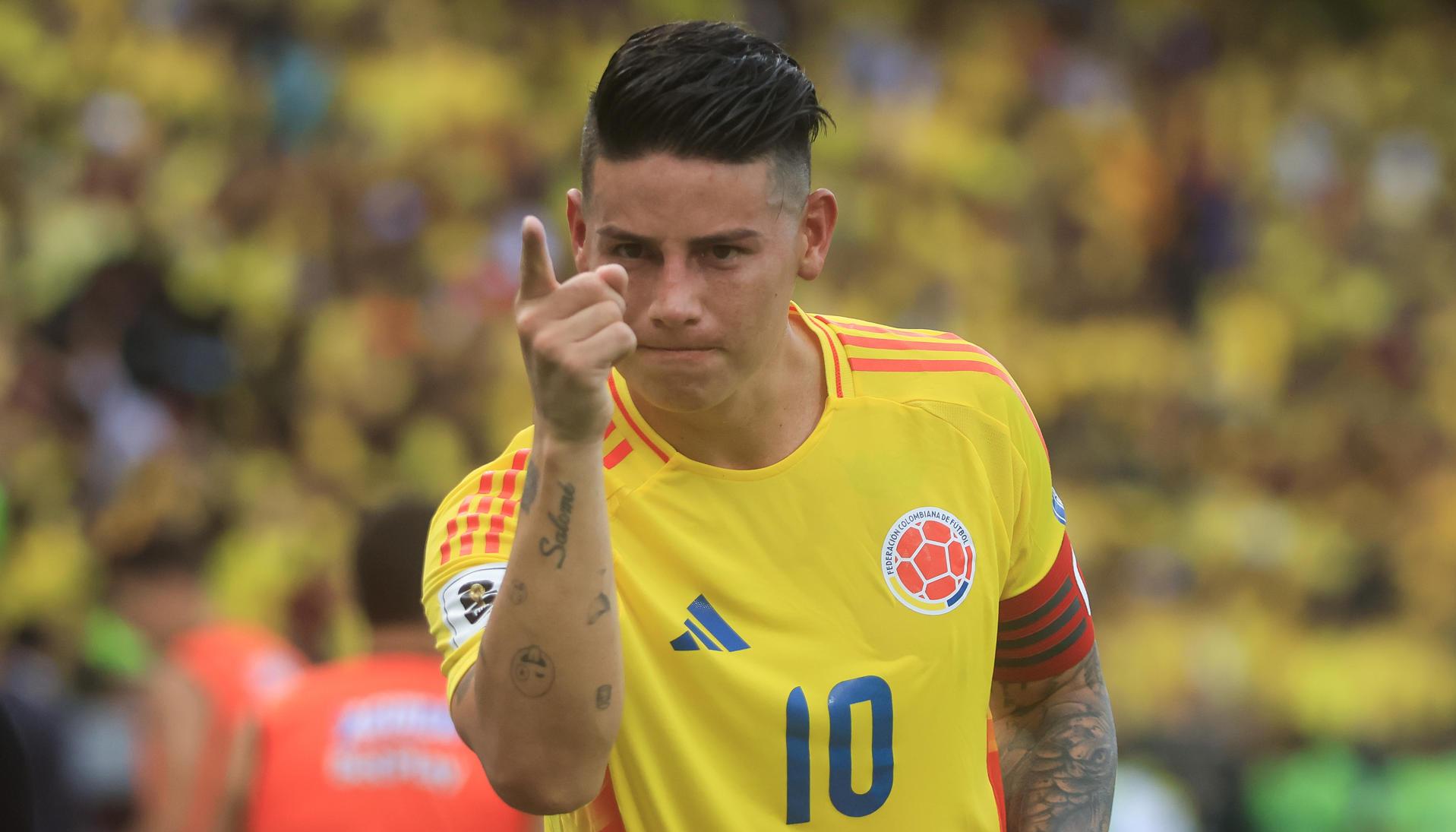 James Rodríguez, figura del partido.