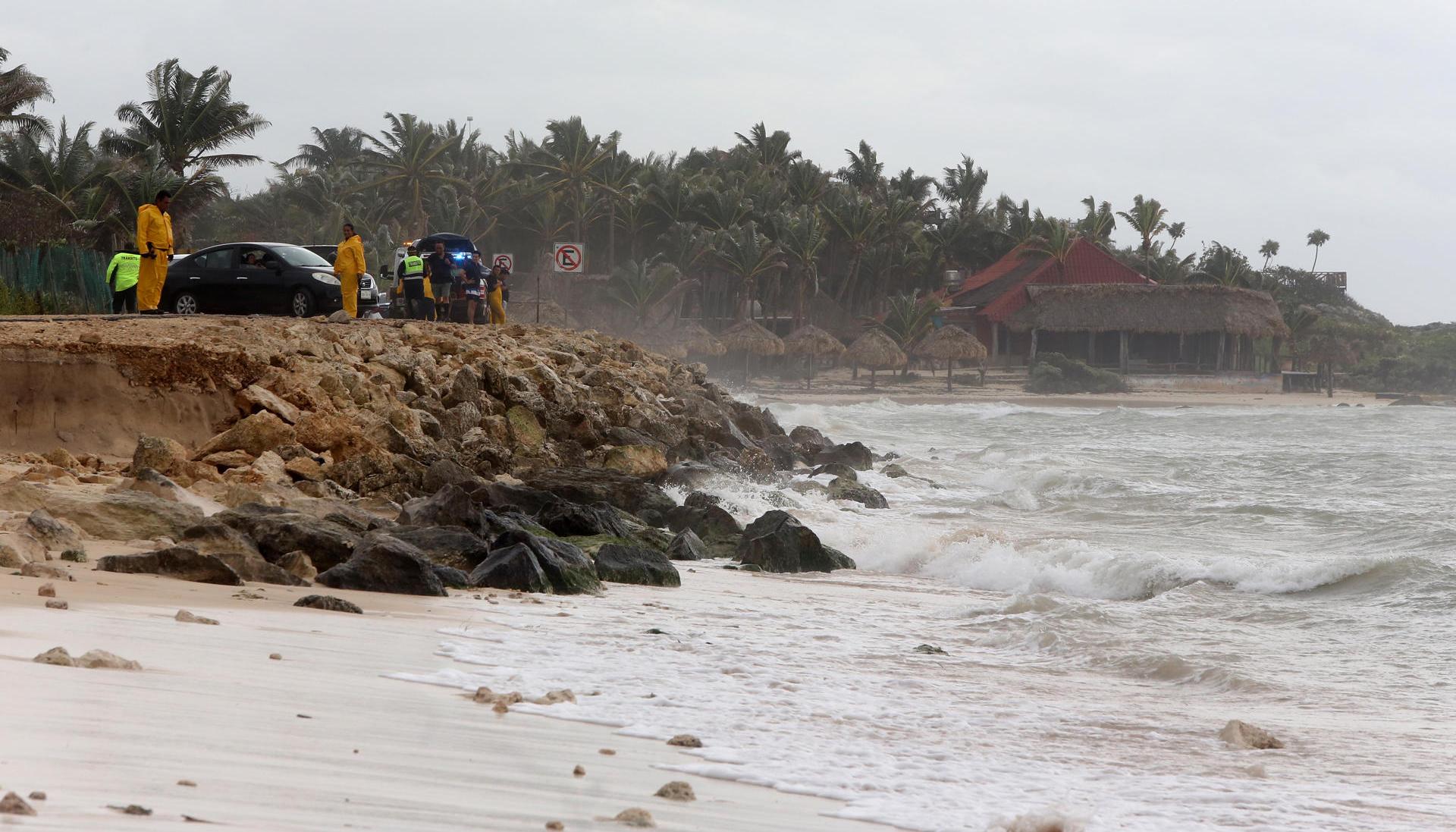 Playas en alerta ante la tormenta tropical.