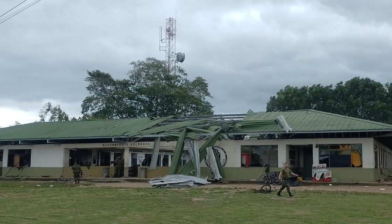 Instalación militar atacada. 