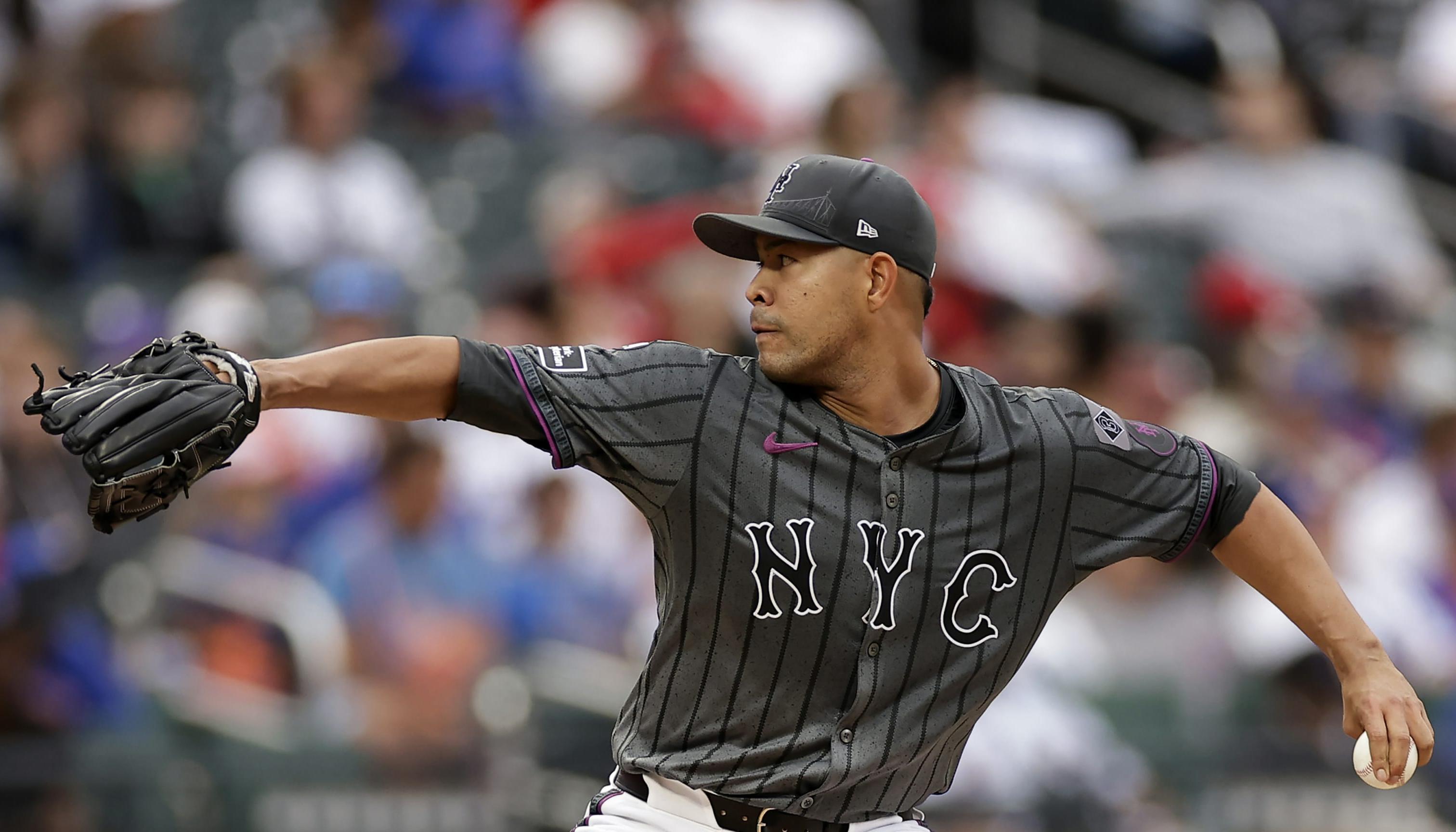 José Quintana tiene marca de 8 ganados y 9 perdidos en esta temporada.