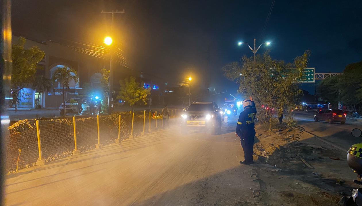 Los vehículos empezaron a transitar desde esta noche por el puente de Simón Bolívar. 