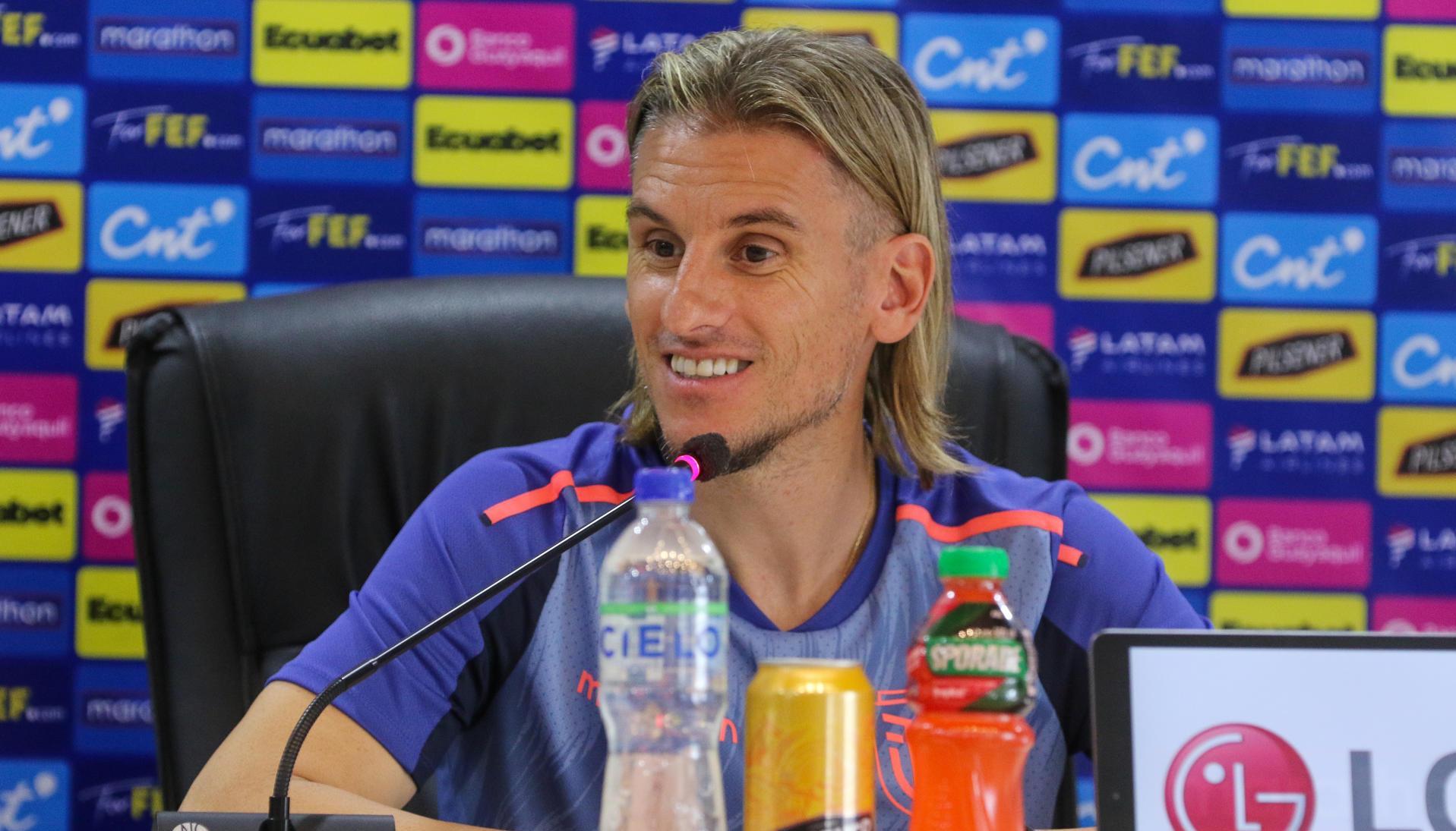 Sebastián Beccacece, entrenador de Ecuador, este sábado en rueda de prensa.